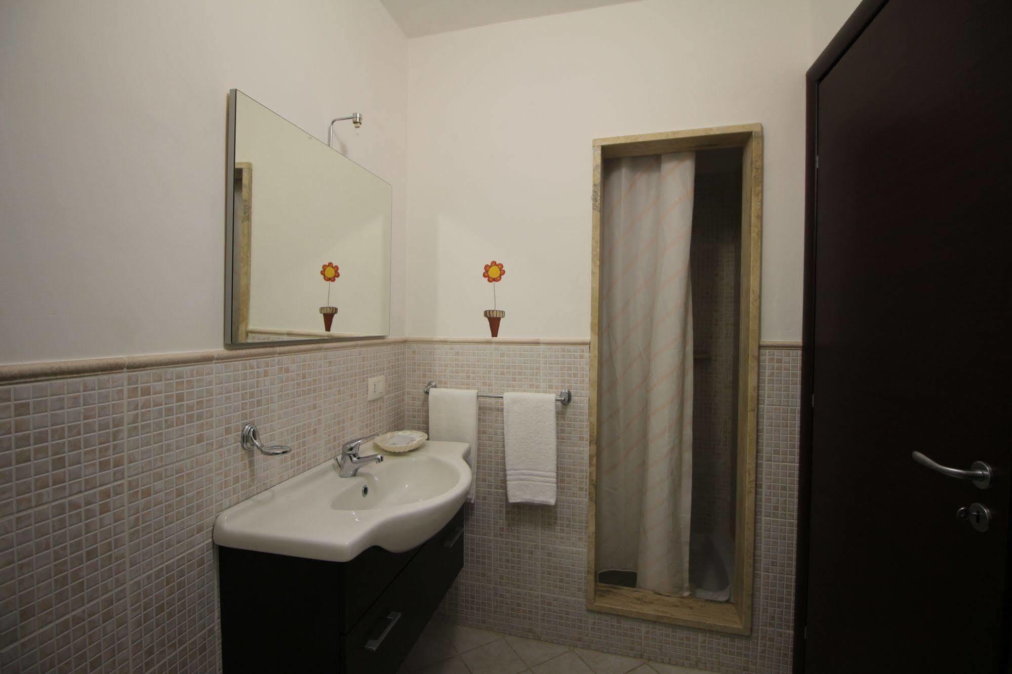 B&B Via Dei Templi อากริเจนโต ภายนอก รูปภาพ