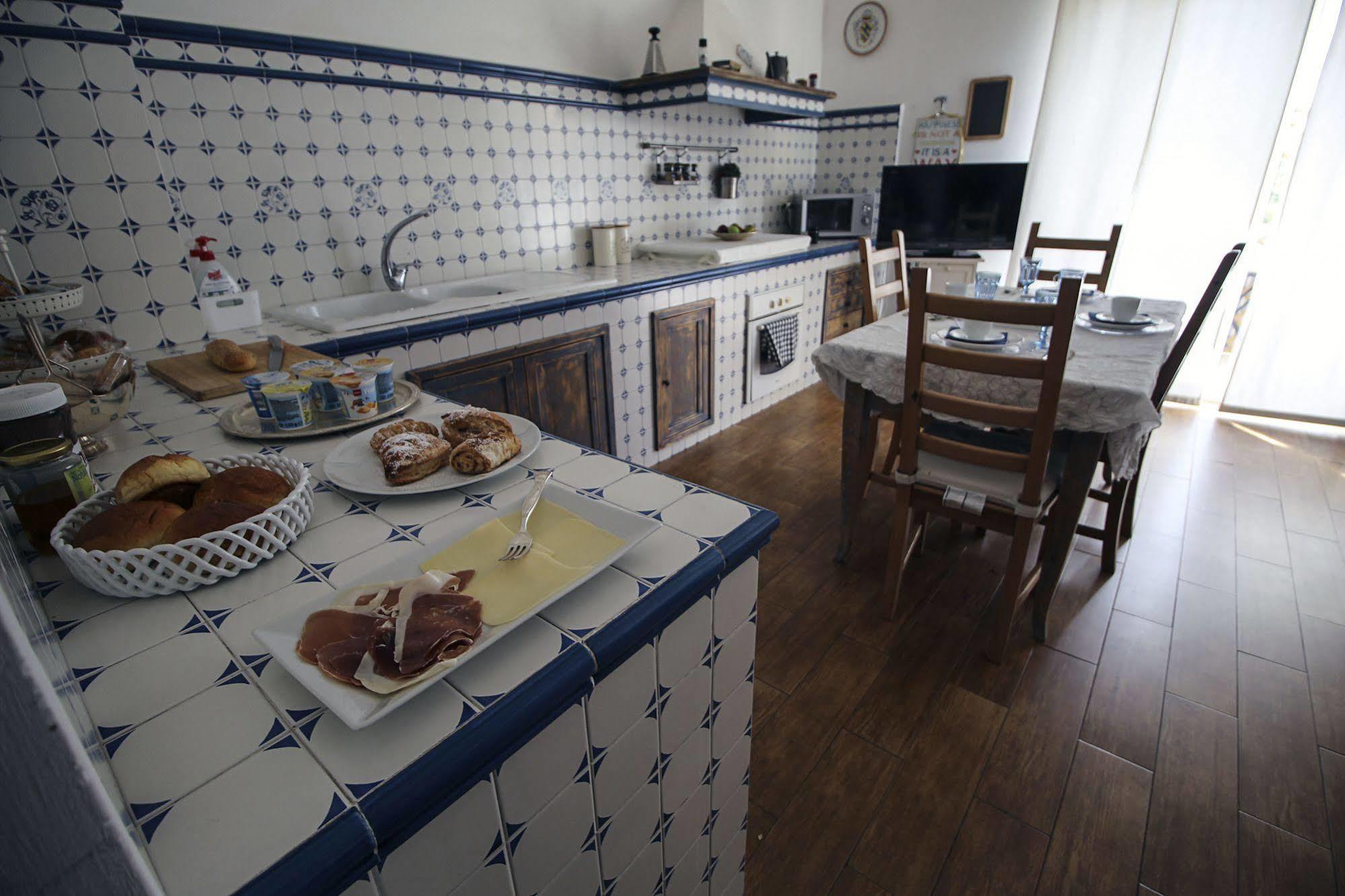 B&B Via Dei Templi อากริเจนโต ภายนอก รูปภาพ